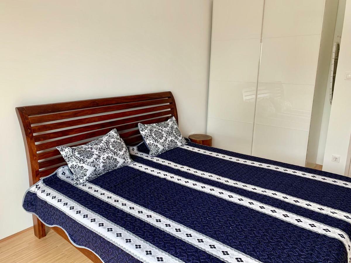 Maharaja Mountain Palace With Free Privat Parking And Garden Budapeste Exterior foto